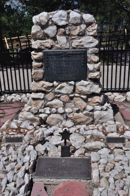 gravesite of Buffalo Bill Cody and wife